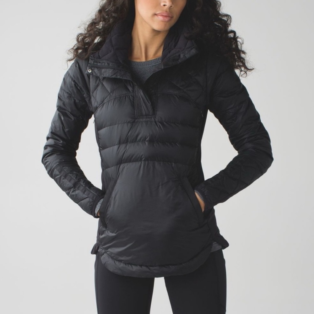 Lululemon Black Puffer Jacket with Quilted Design